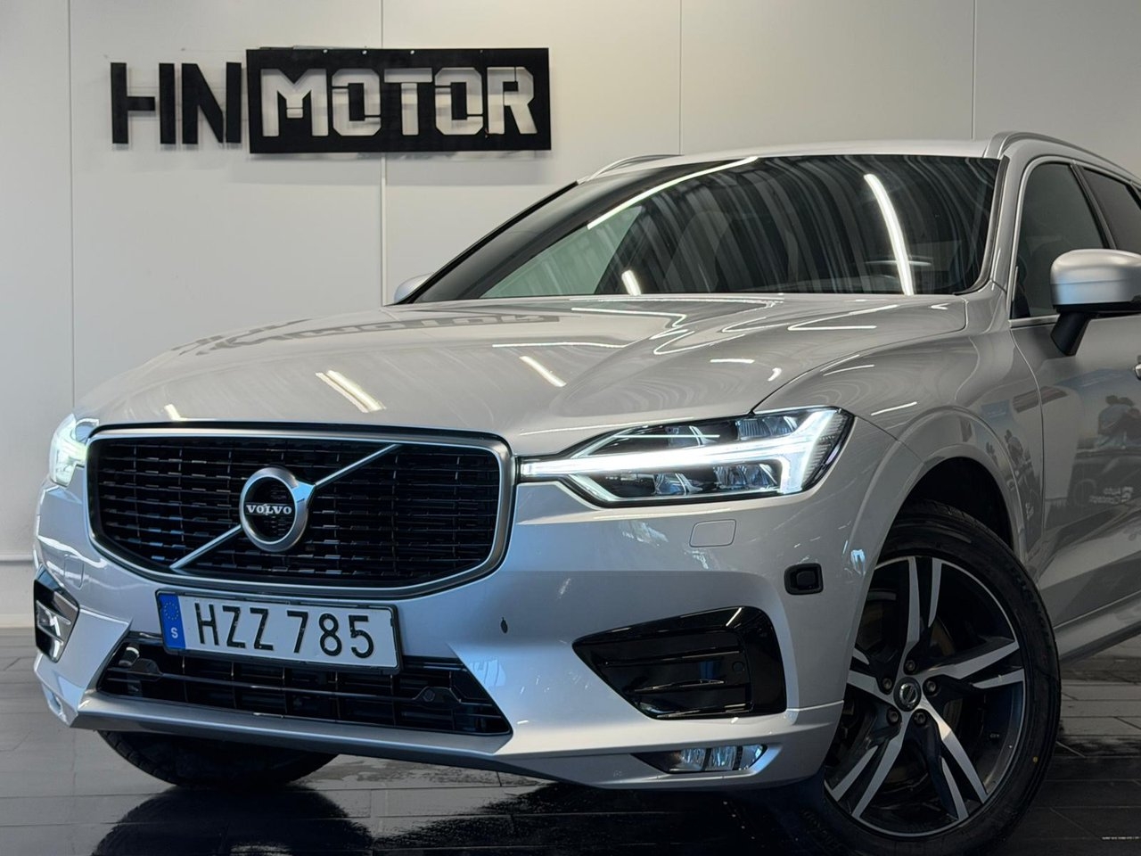 Volvo XC60 D5 AWD R-Design 2019, bild 2/10
