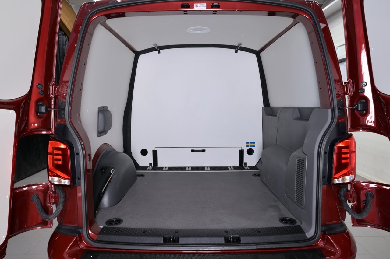 Volkswagen Transporter 2024, bild 7/10
