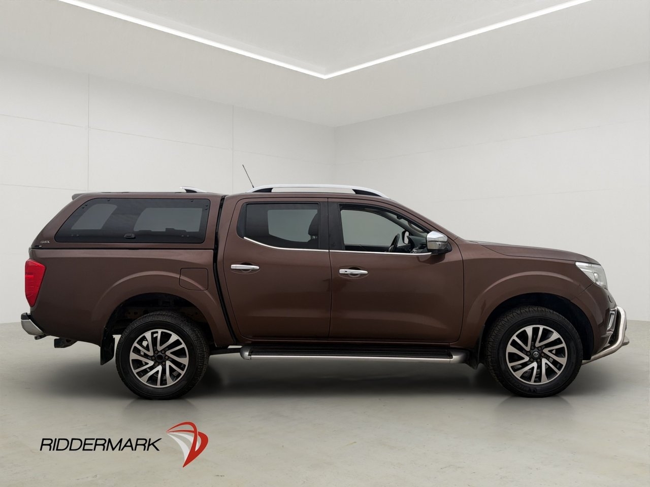 Nissan Navara 2018, bild 2/37