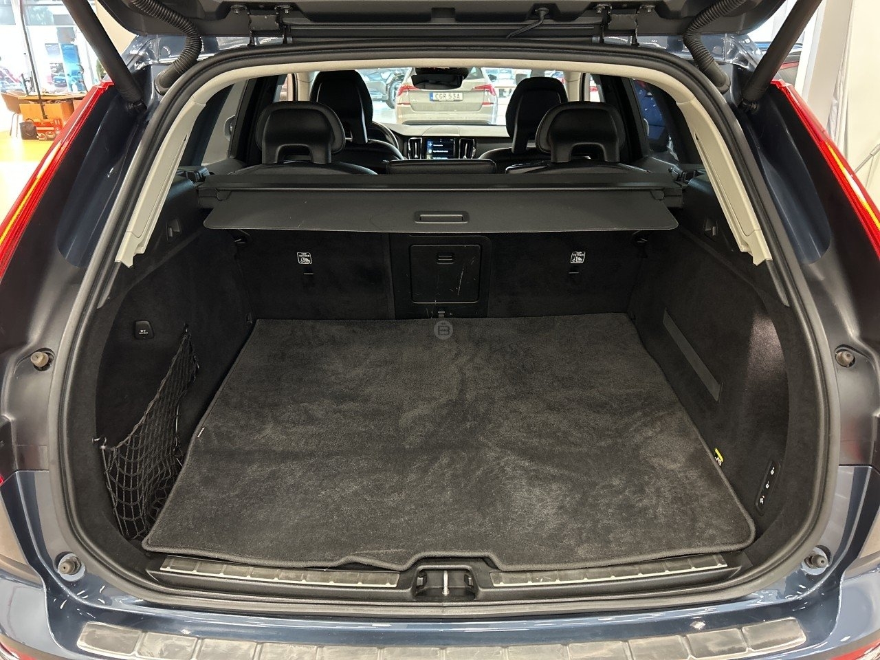 Volvo XC60 D4 AWD Geartronic 2018, bild 7/10