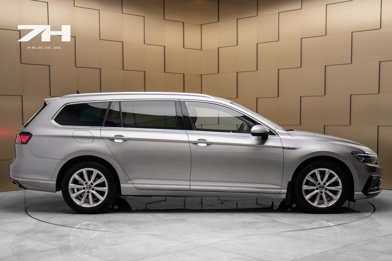 Volkswagen Passat 2023, bild 6/21