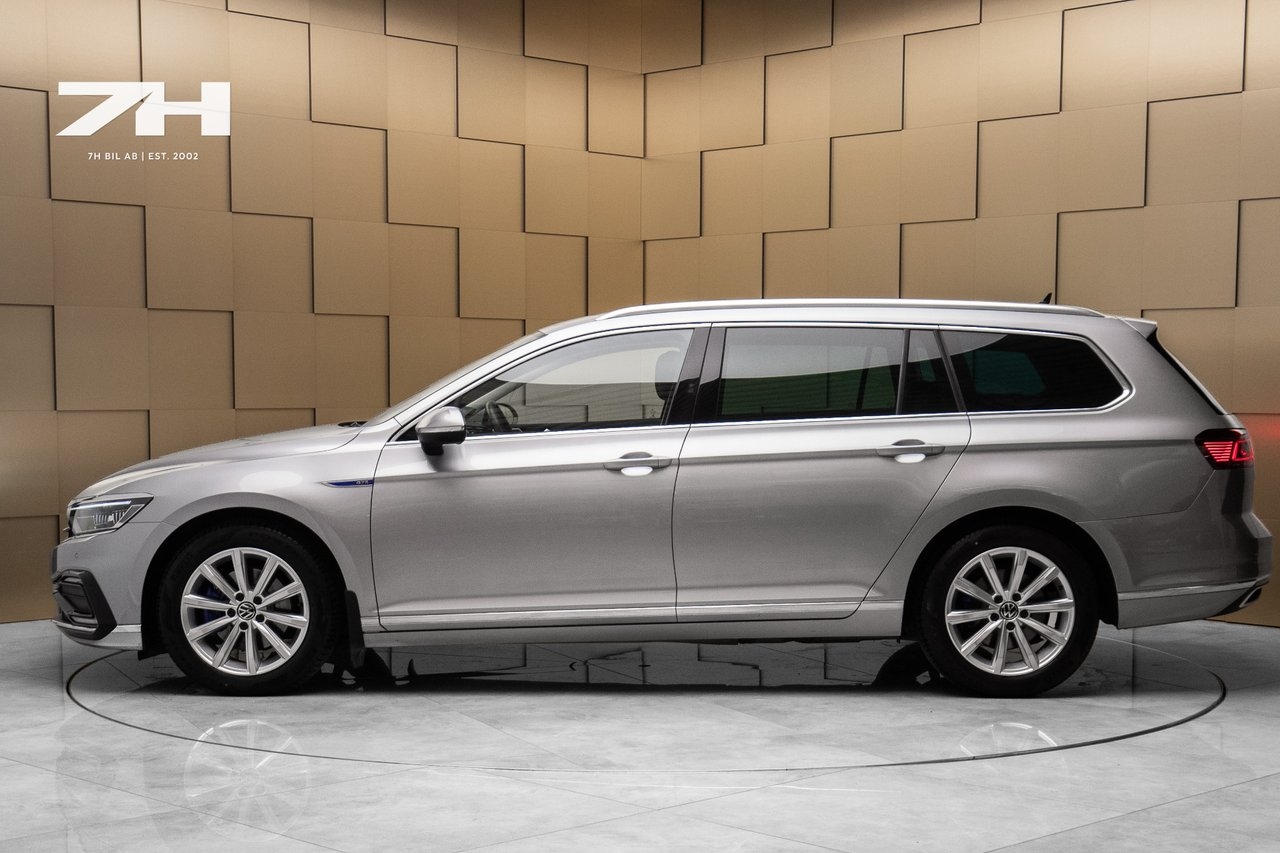 Volkswagen Passat 2023, bild 2/21