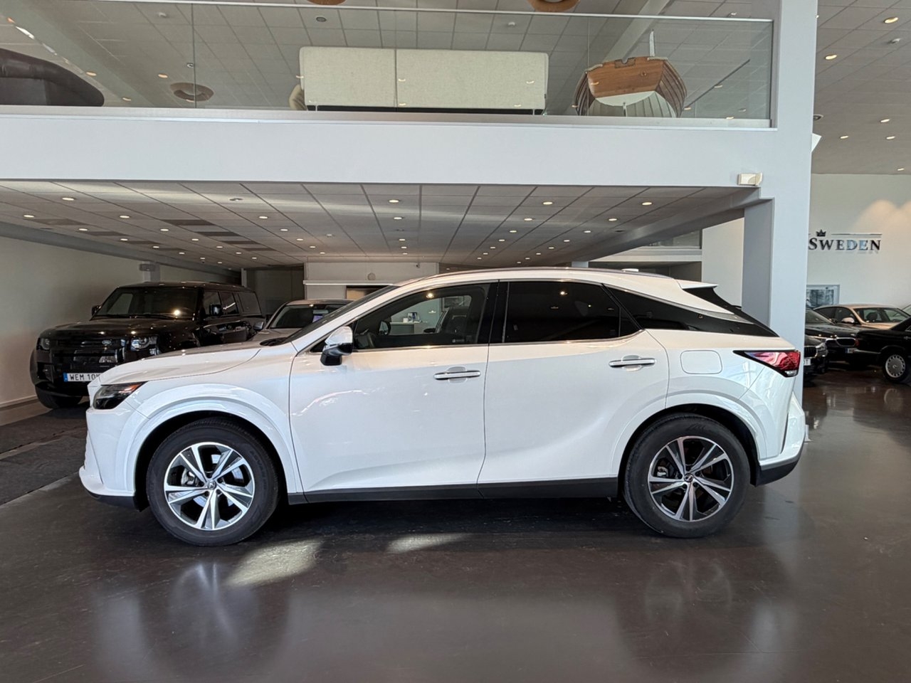 Lexus RX 2023, bild 2/10