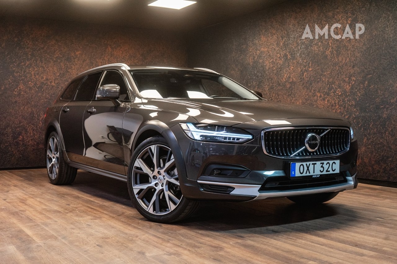 Volvo V90 Cross Country