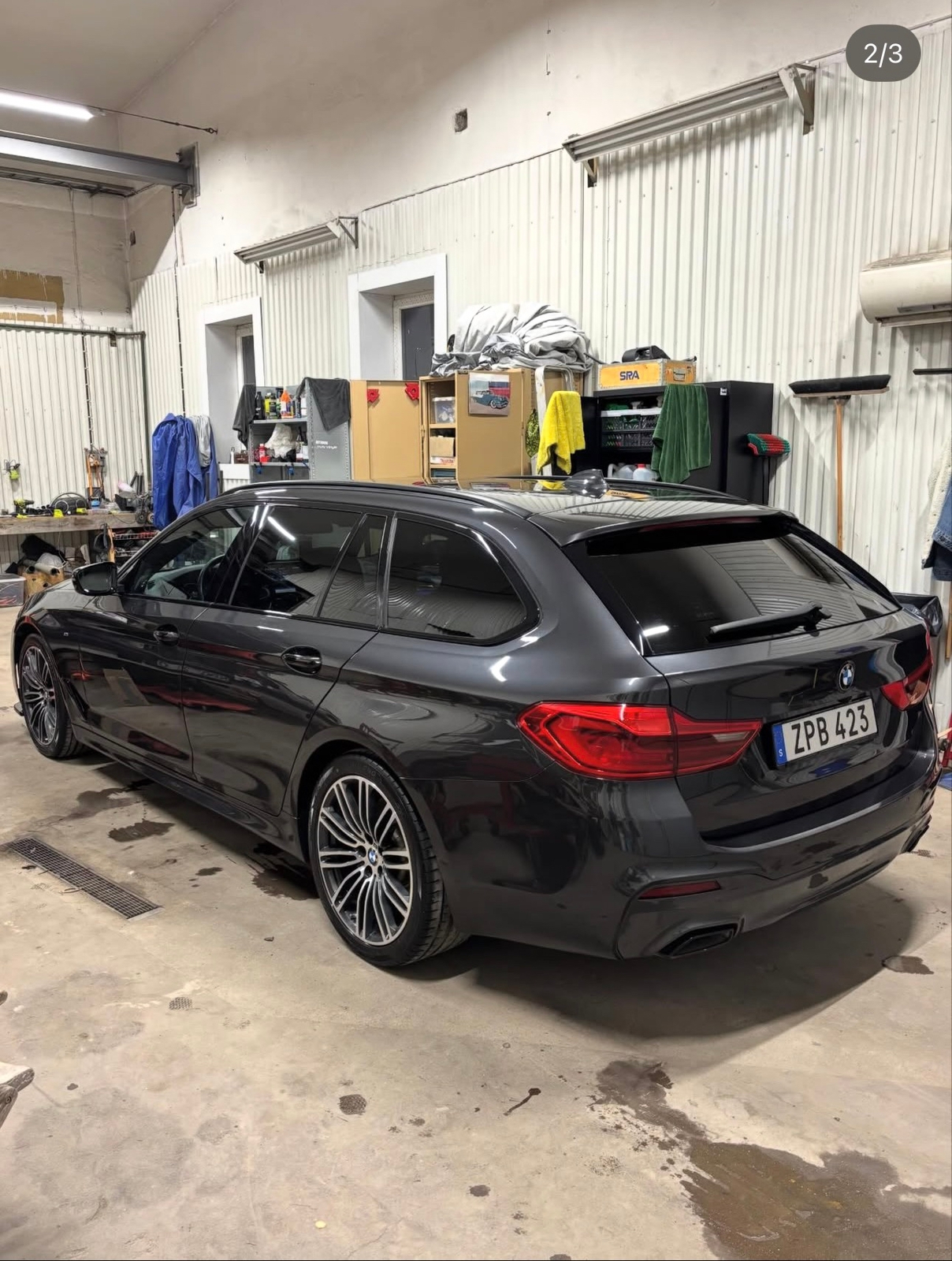BMW 520 d xDrive Touring Steptronic 2018, bild 2/8