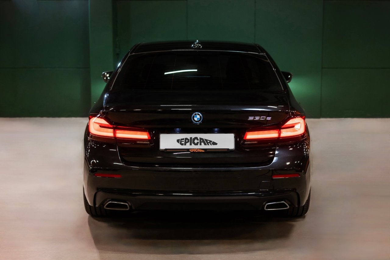 BMW 530 e Sedan Steptronic LCI / Drag 2022, photo 6/10
