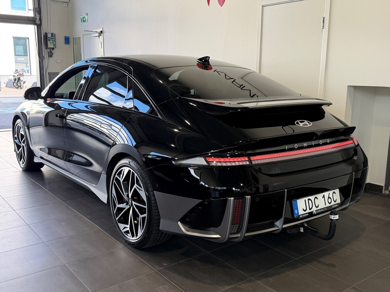 Hyundai Ioniq 6 77.4 kWh 228hk 360 2023, photo 2/10