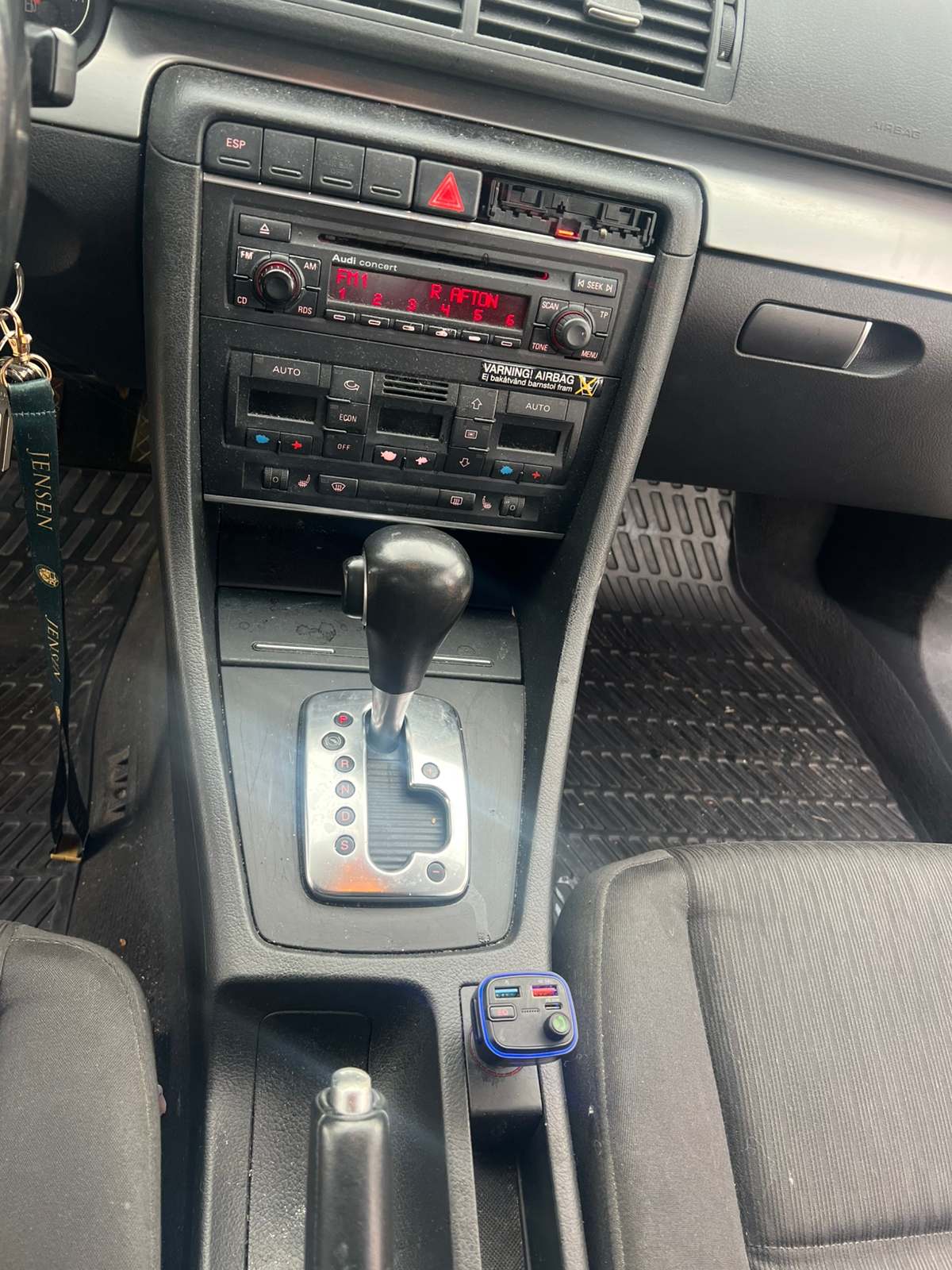 Audi A4 Sedan 1.8 T Multitronic 2006, bild 4/10