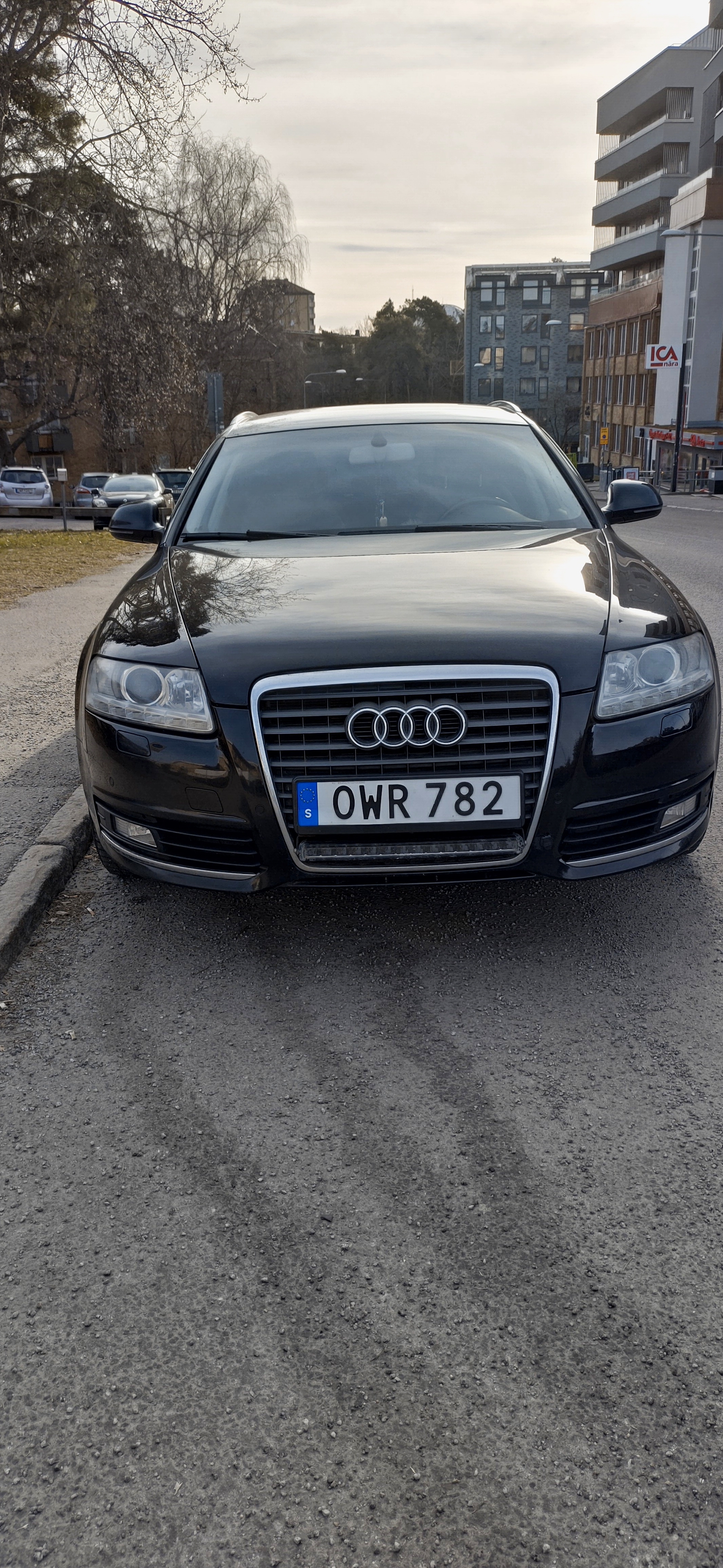 Audi A6 Avant 2.0 TDI DPF Manuell 2011, bild 4/5