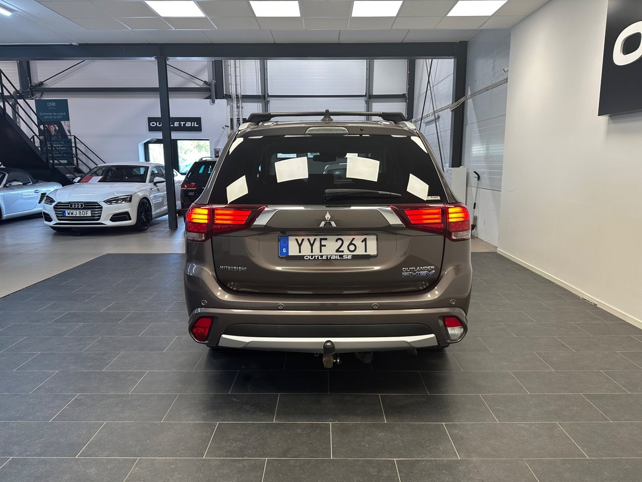 Mitsubishi Outlander 2018, bild 7/10