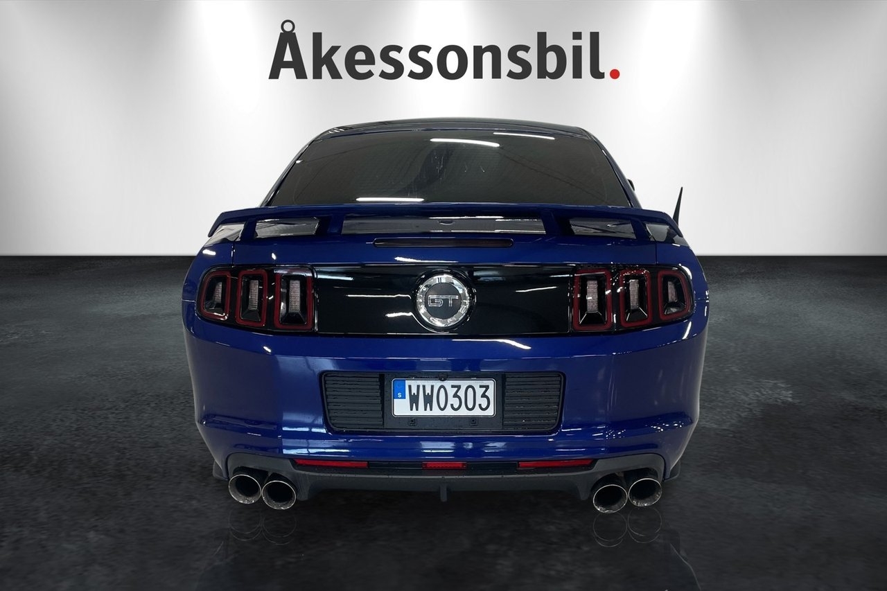 Ford Mustang 5.0 GT Manuell, 426hk 2013, kuva 4/11