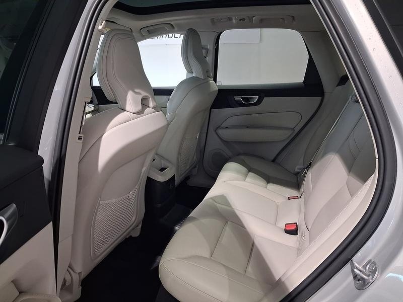 Volvo XC60 2023, bild 3/7