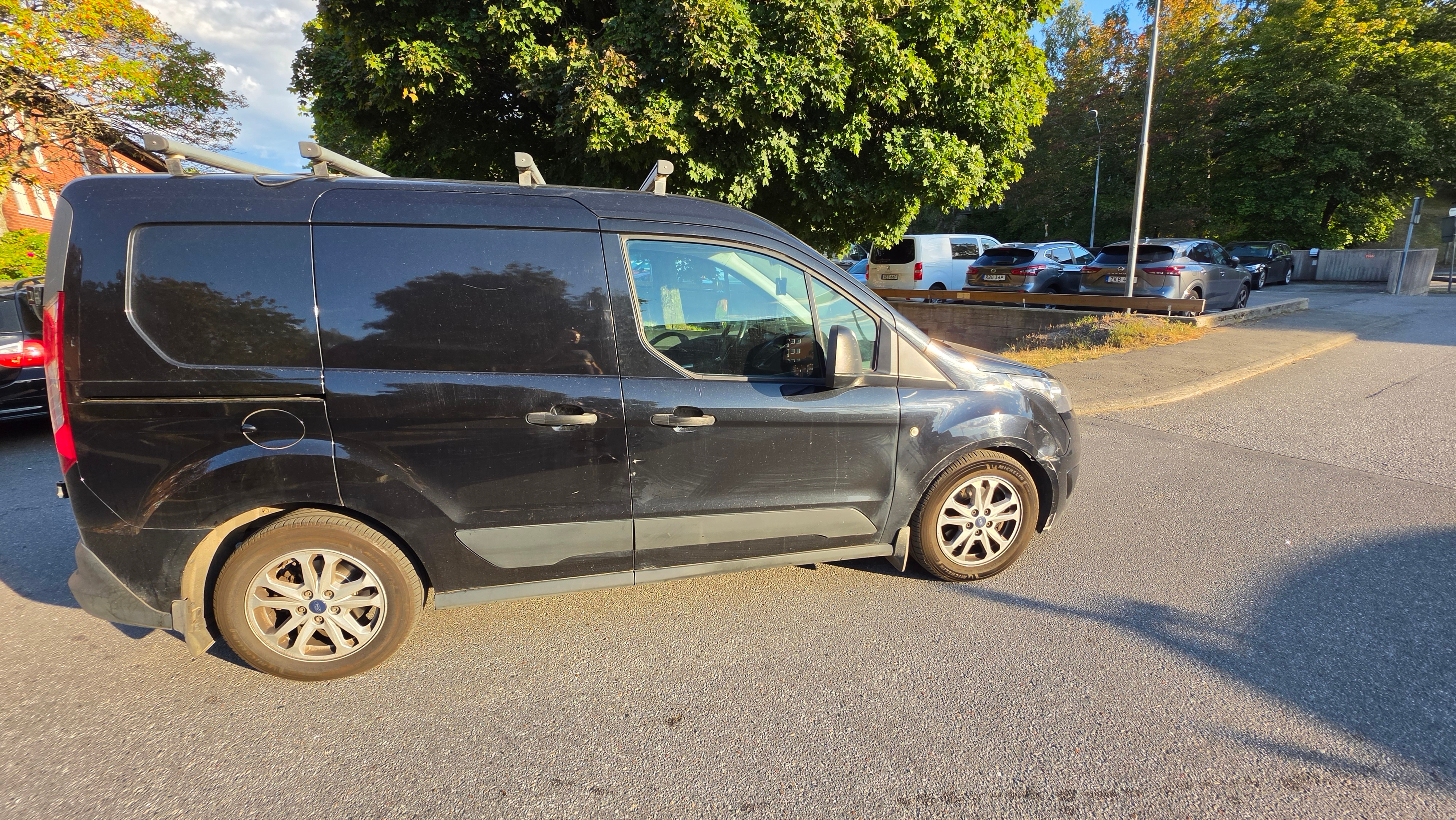 Ford Transit Connect 2015, photo 2/10