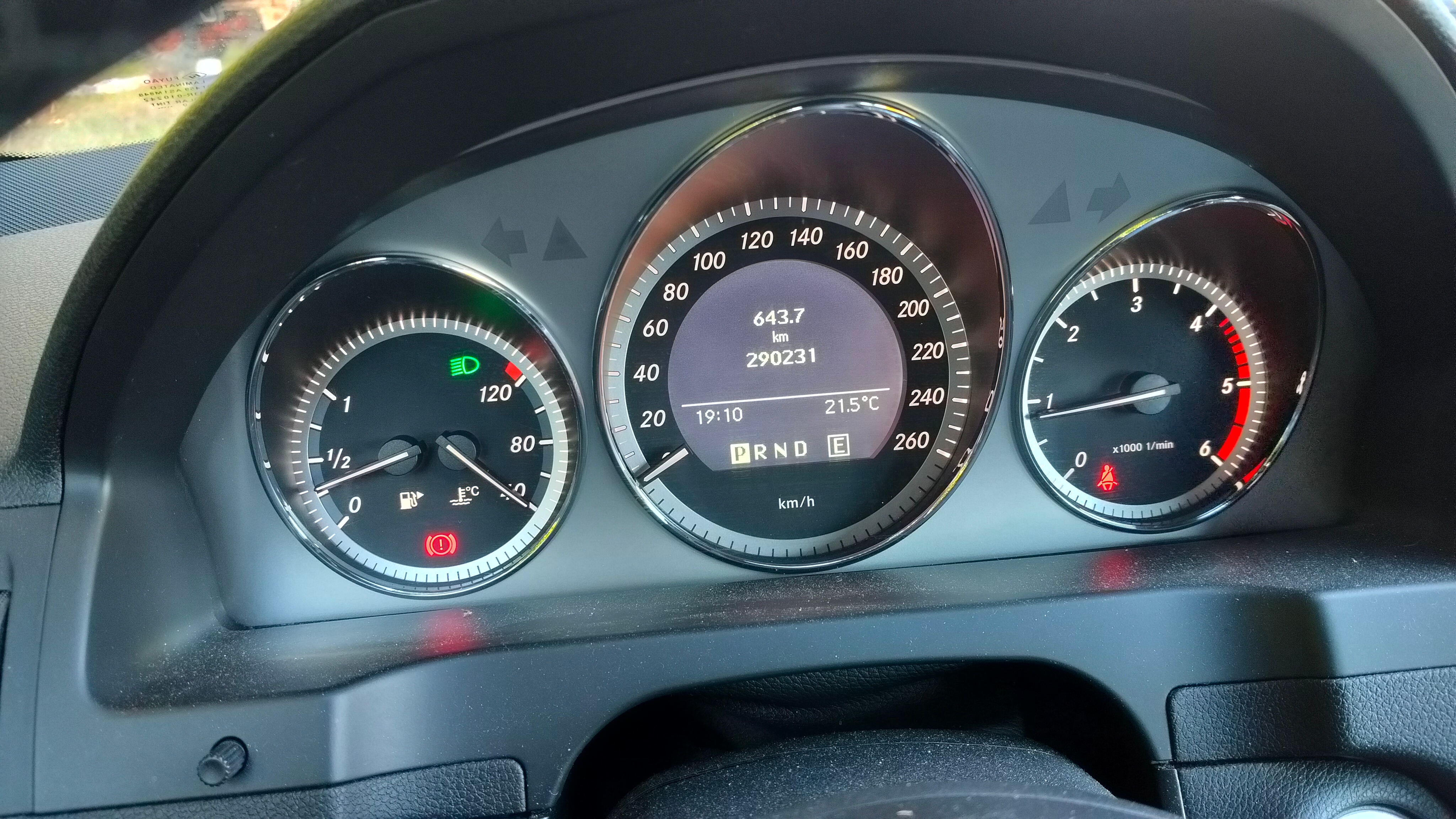 Mercedes-Benz C 2011, photo 7/8