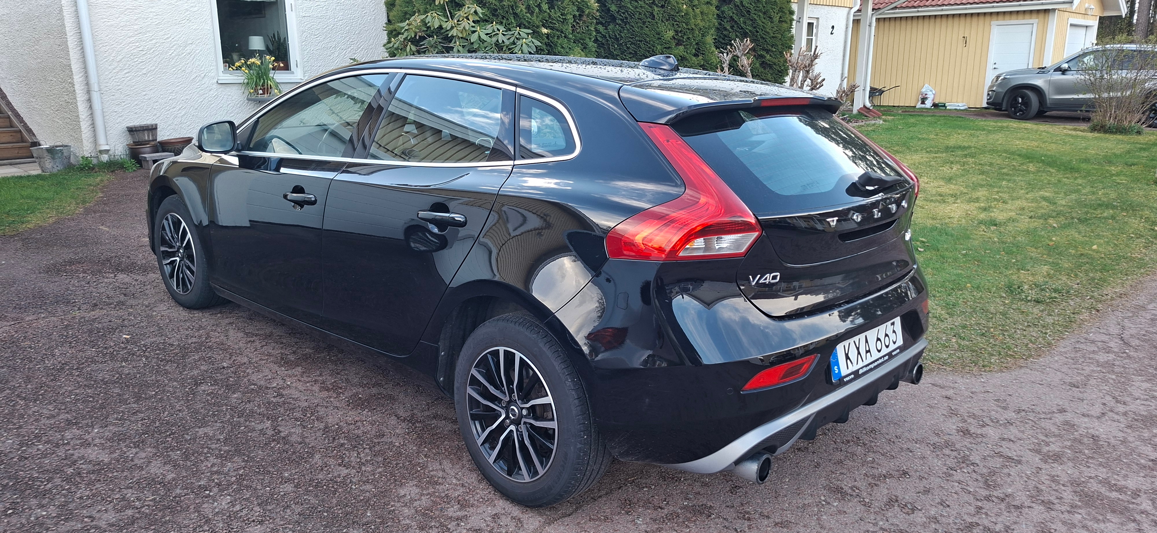 Volvo V40