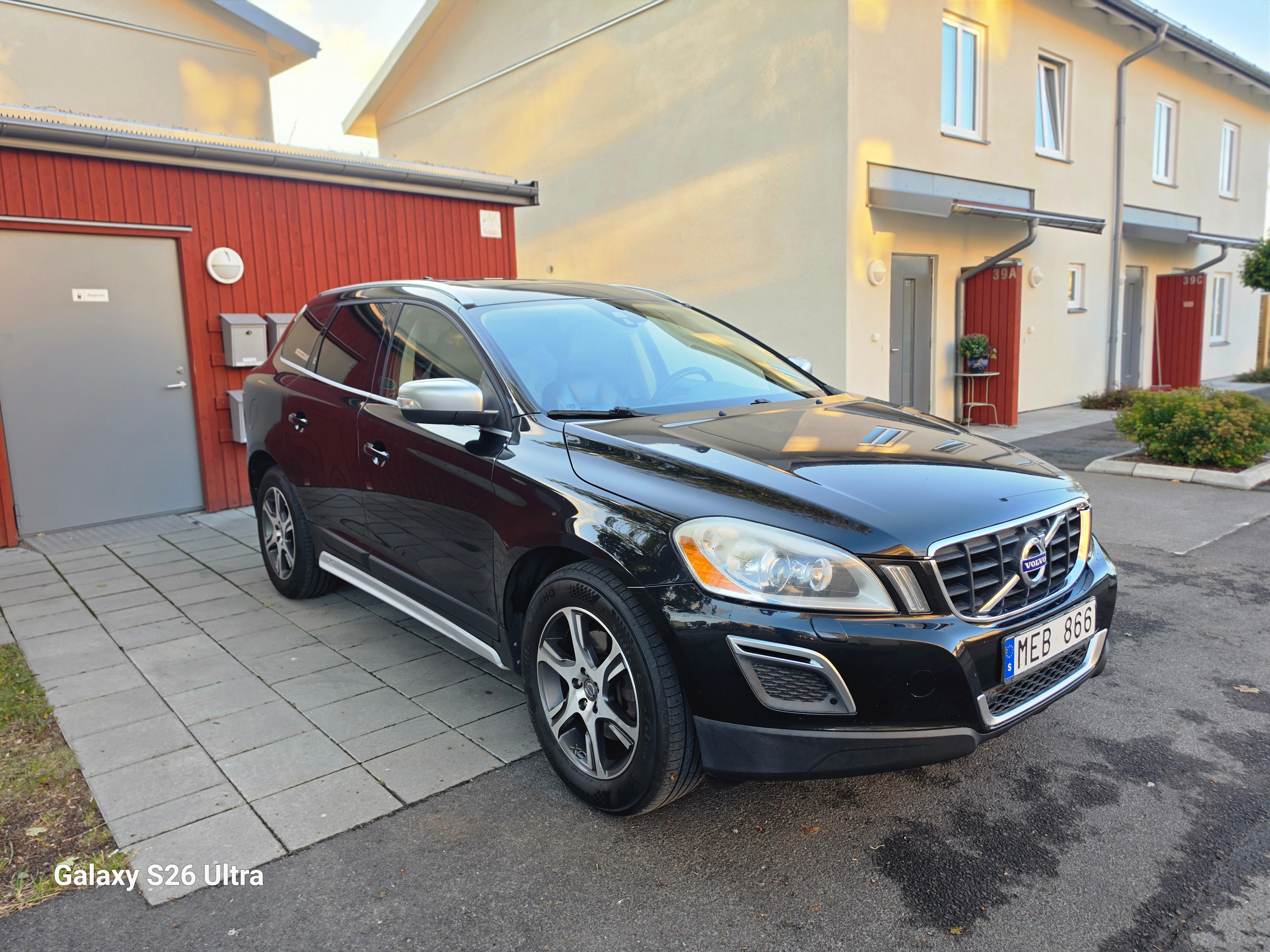 Volvo XC60 D3 AWD Geartronic 2012, bild 6/7