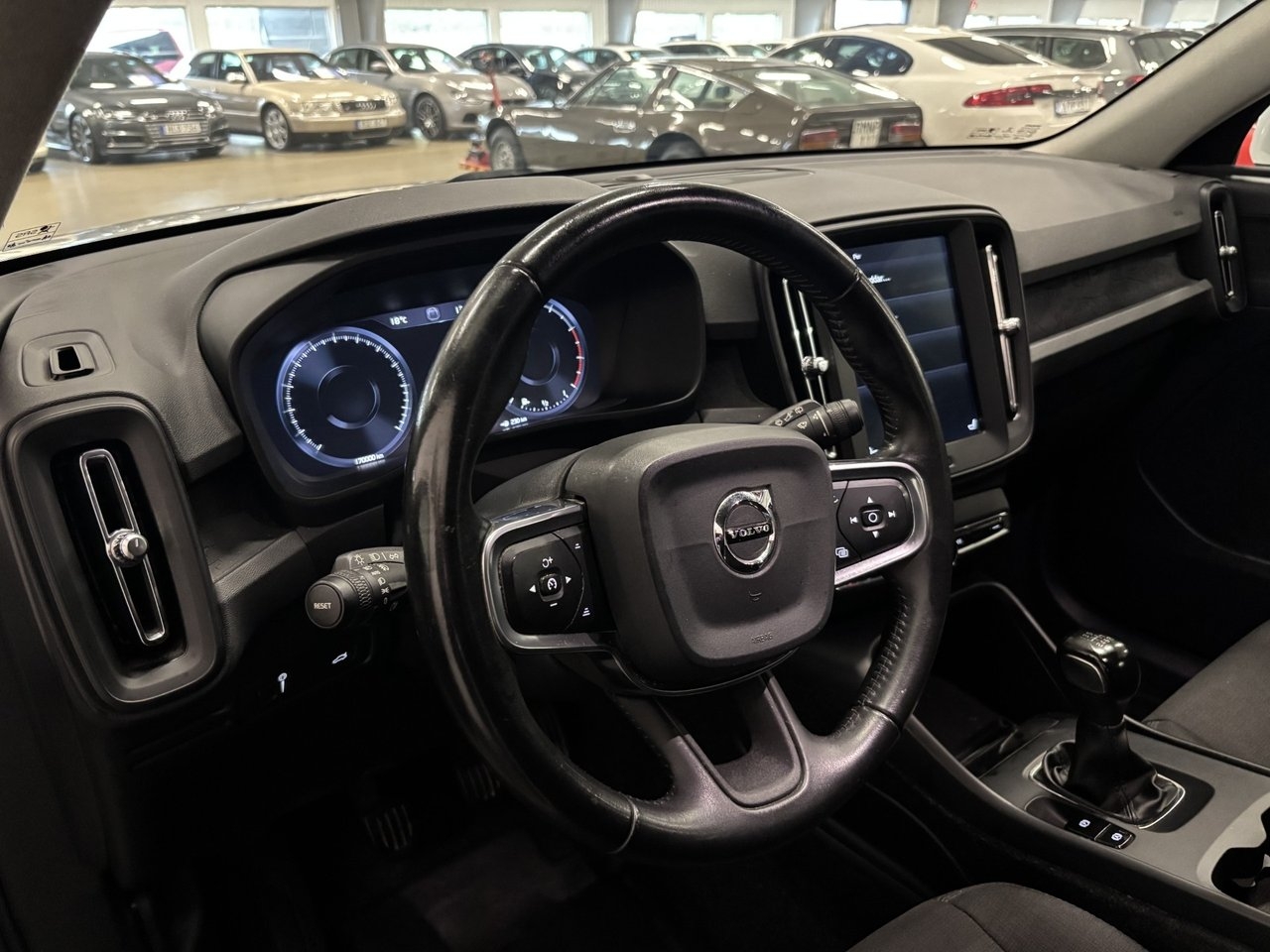 Volvo XC40 T3 / Dragkrok / Svensksåld 2019, bild 7/14