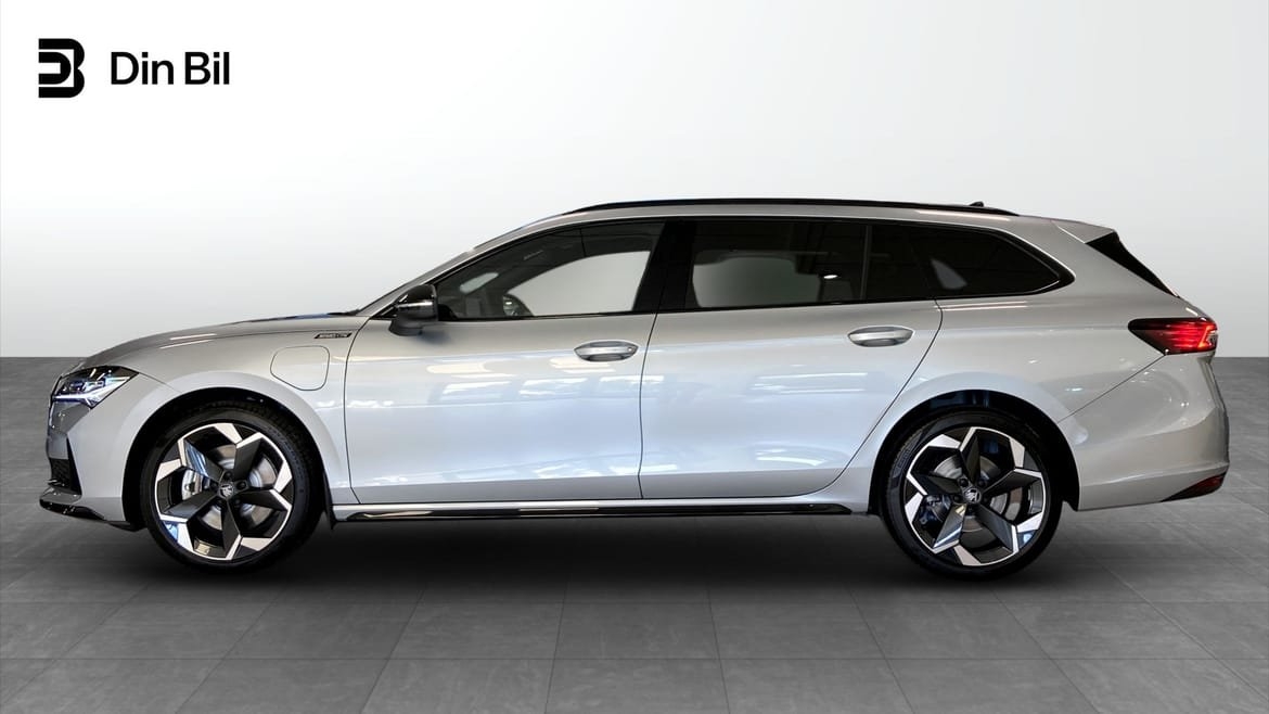 Skoda Superb 2026, bild 2/24