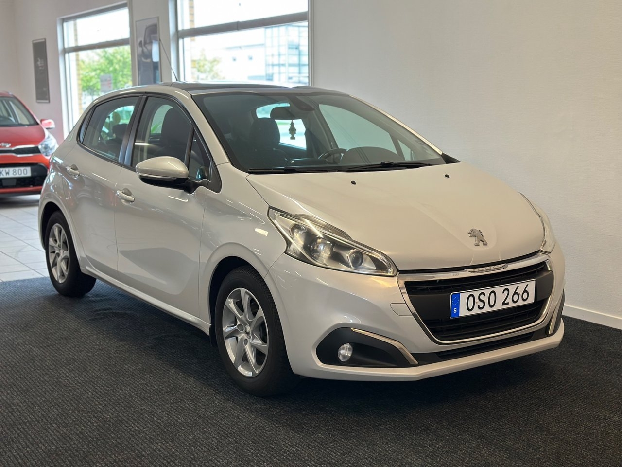Peugeot 208 2015, bild 7/10