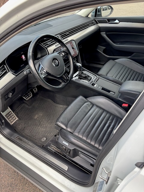 Volkswagen Passat 2018, bild 5/10
