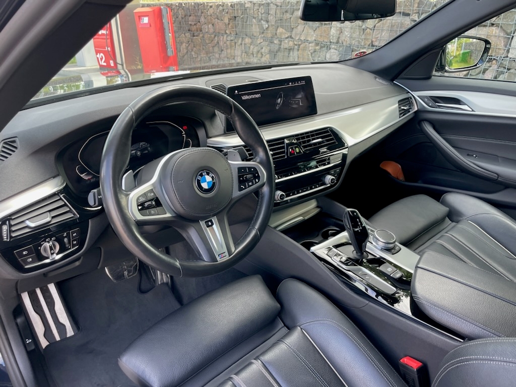 BMW 530 2020, photo 4/4