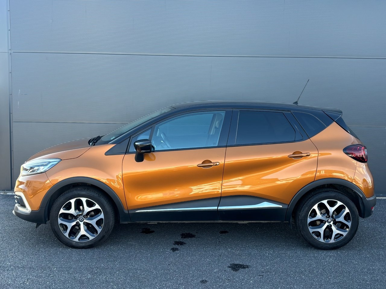 Renault Captur 0.9 TCe Intens 2017, kuva 2/10