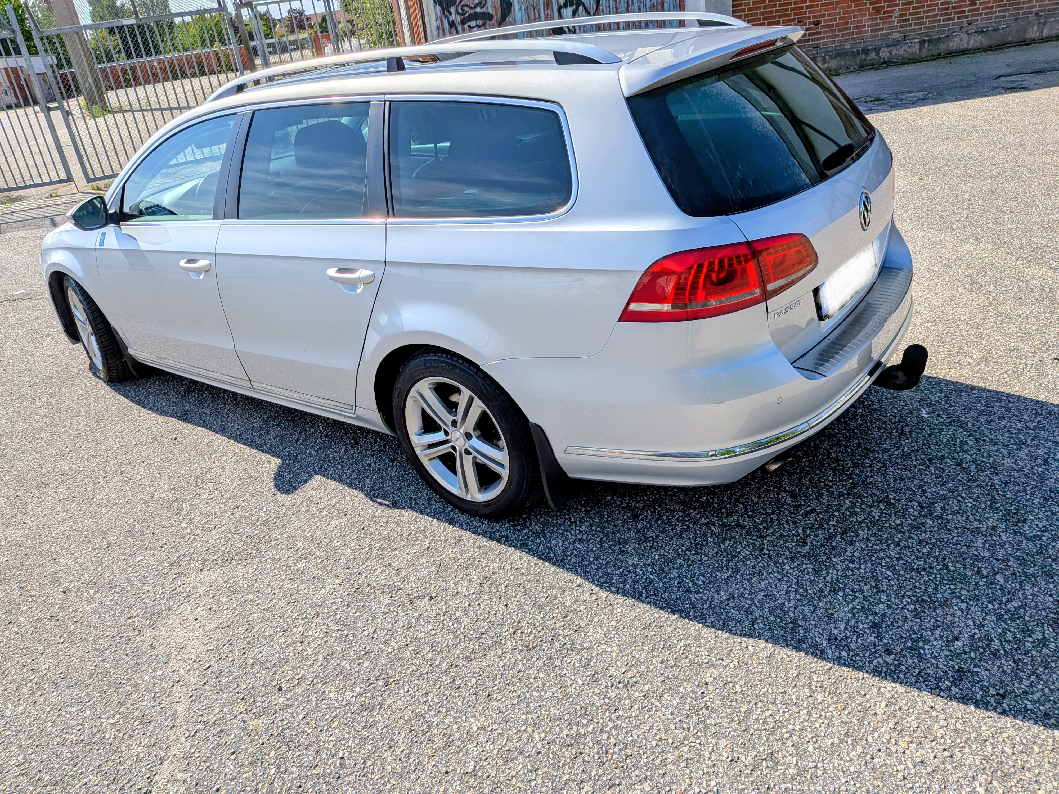 Volkswagen Passat 2013, bild 2/10
