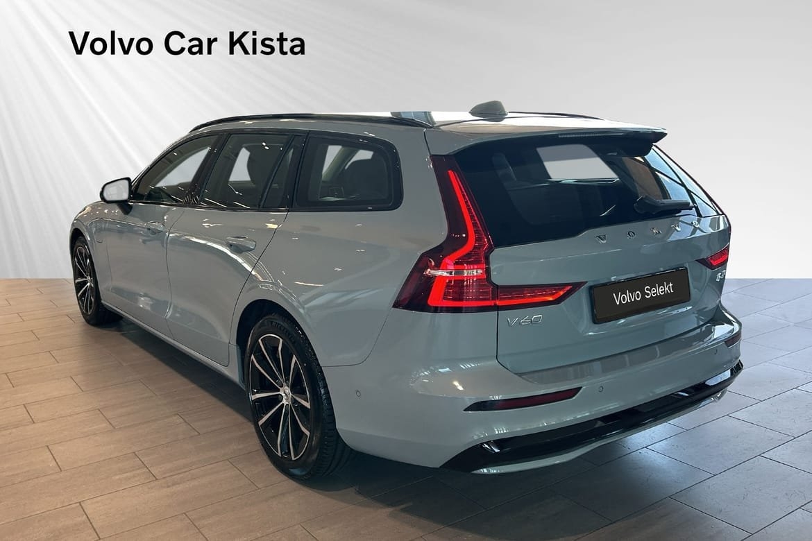 Volvo V60 T6 Plus Dark Nordic Edition 2026, bild 4/10