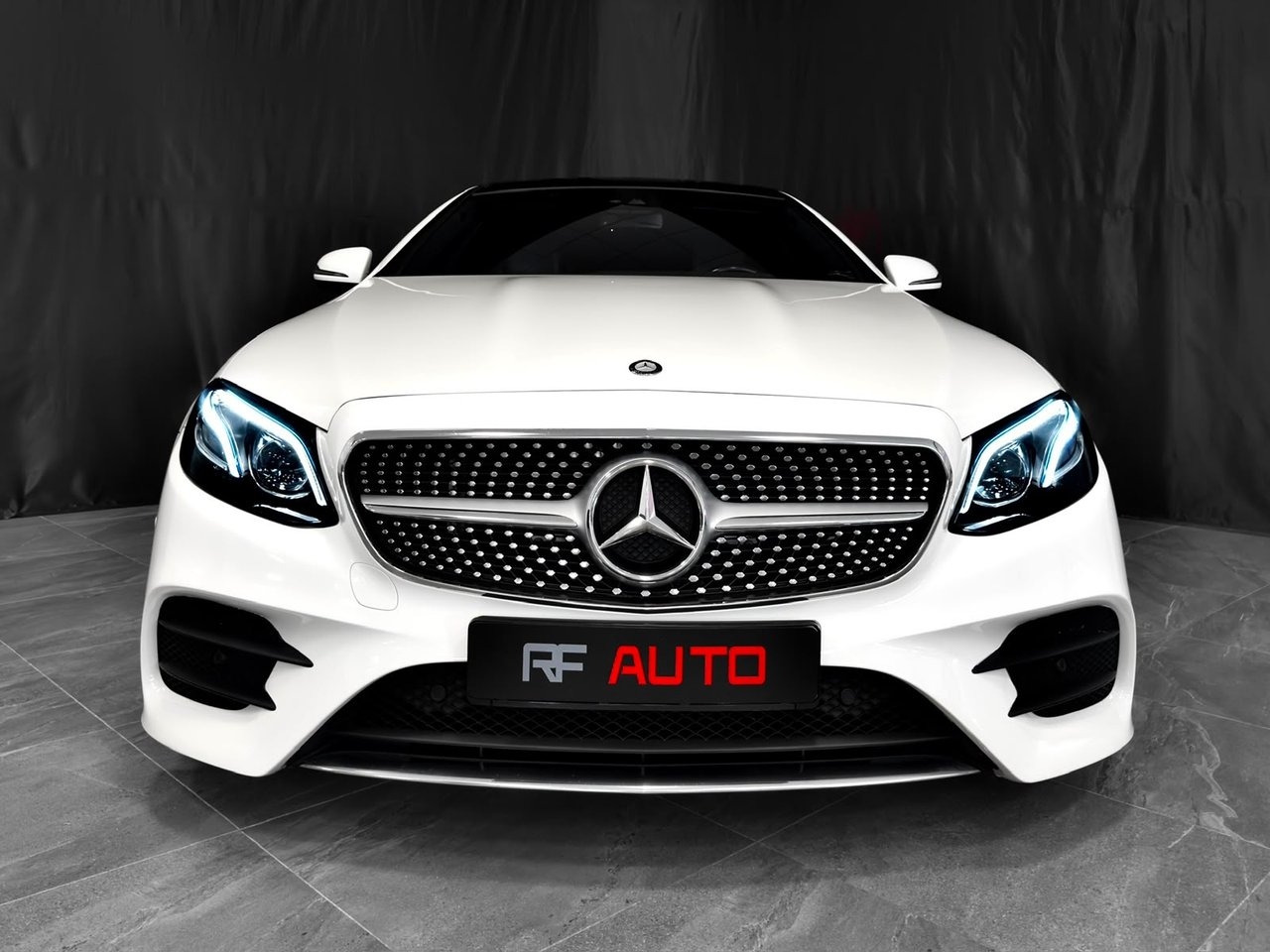 Mercedes-Benz E 200 Coupé 9G-Tronic AMG 2017, bild 5/10