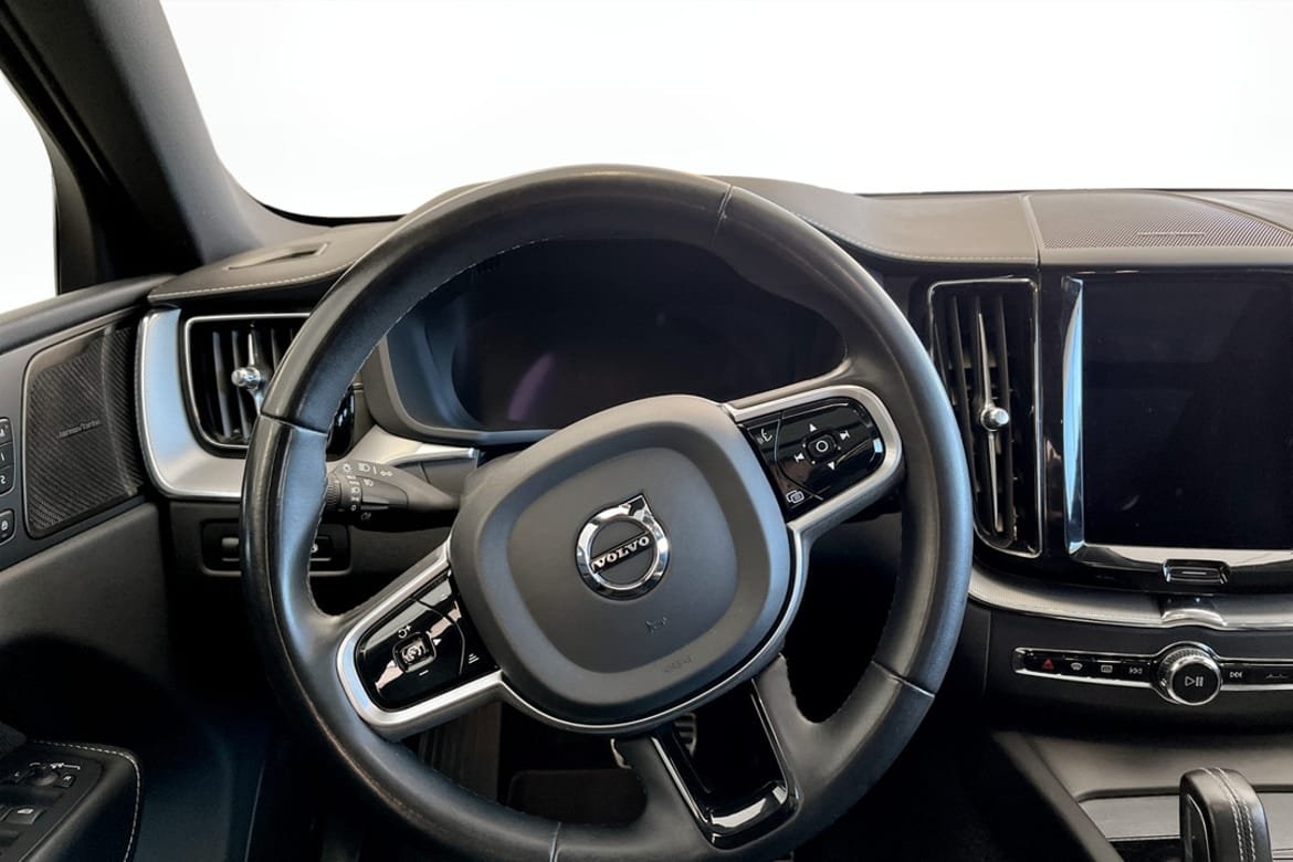 Volvo XC60 Recharge T8 II R-Design 2022, bild 7/9