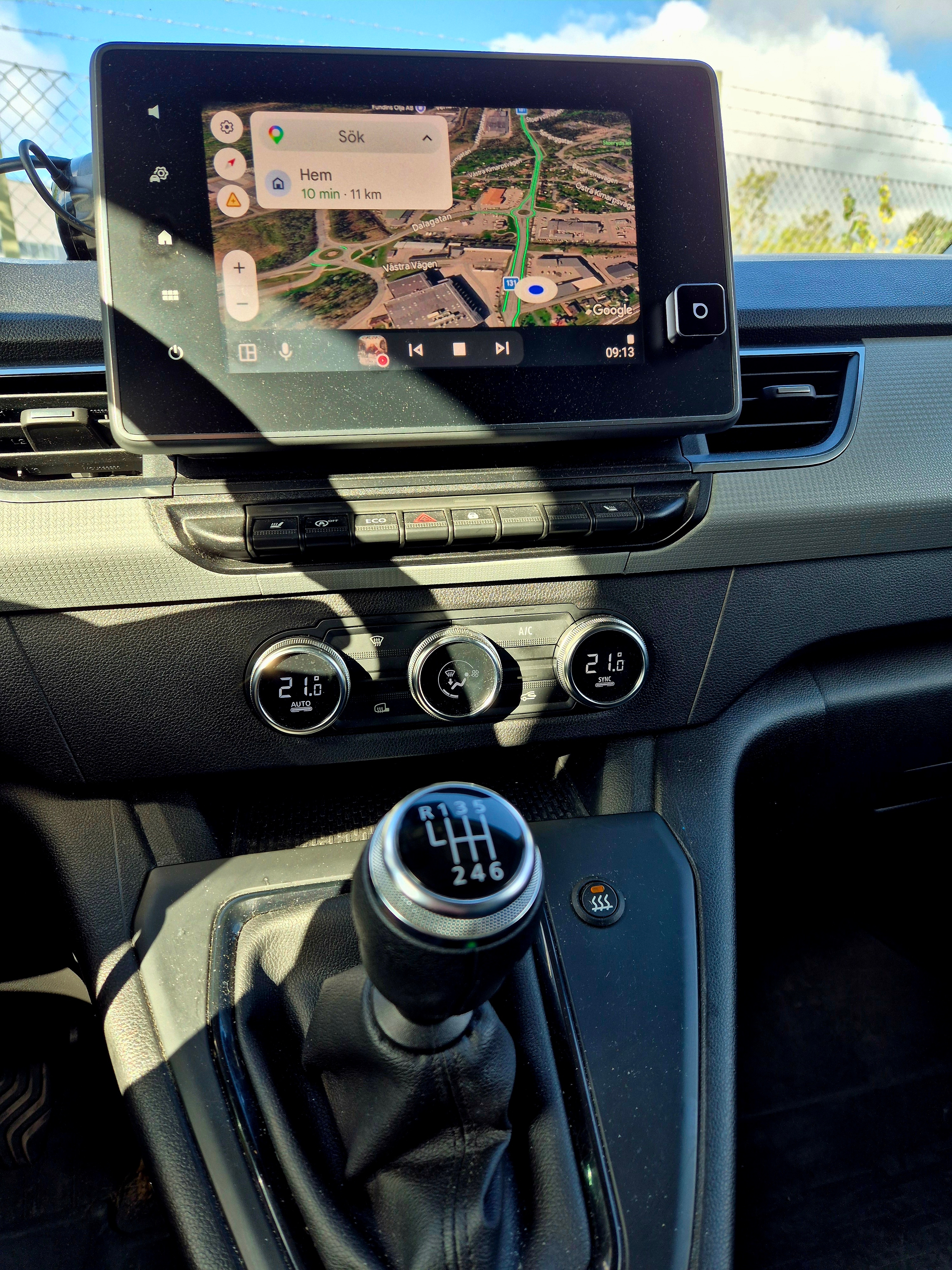 Renault Kangoo 2022, kuva 7/8