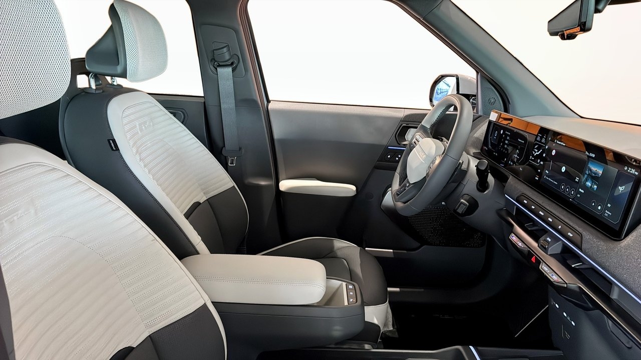 Kia EV2 GT LINE LONG RANGE 2027, photo 3/14