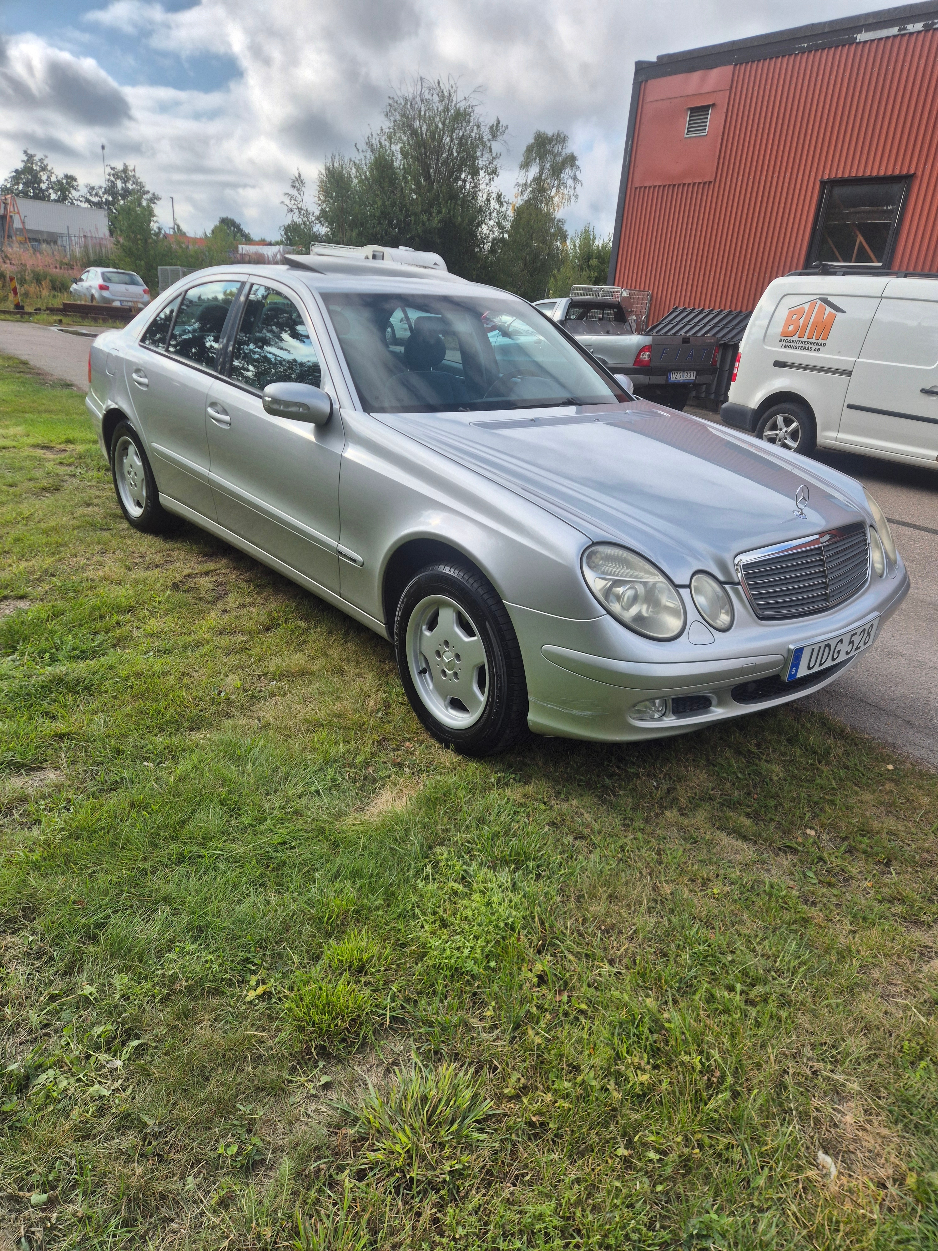 Mercedes-Benz E