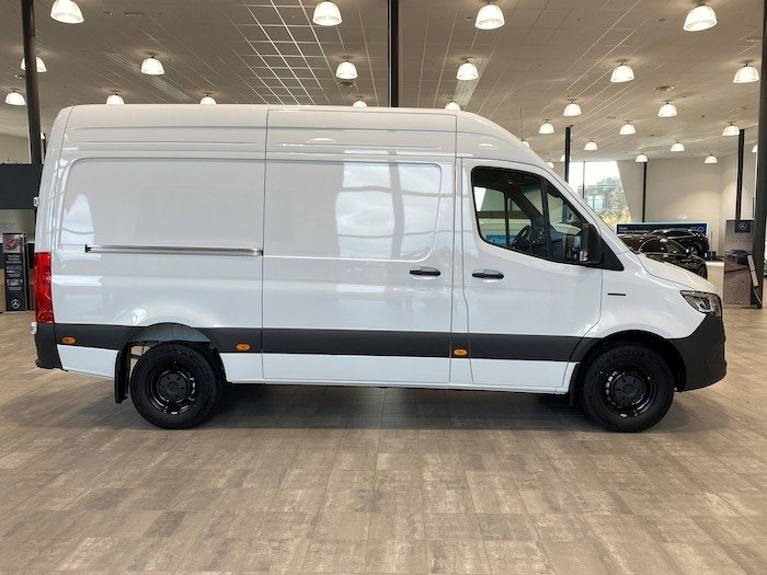 Mercedes-Benz eSprinter 414 SKÅP A2 PRO 2025, bild 3/10