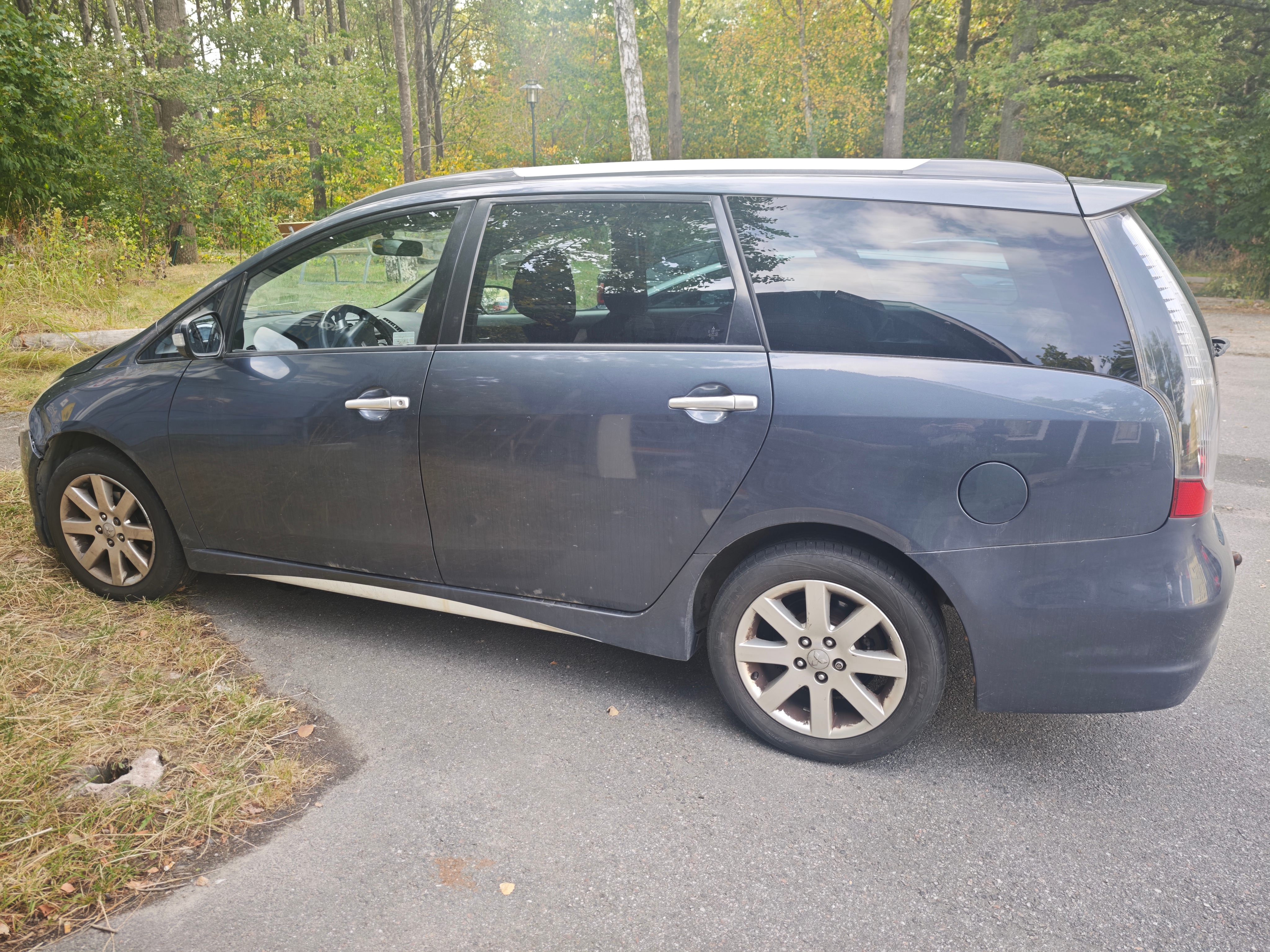 Mitsubishi Grandis