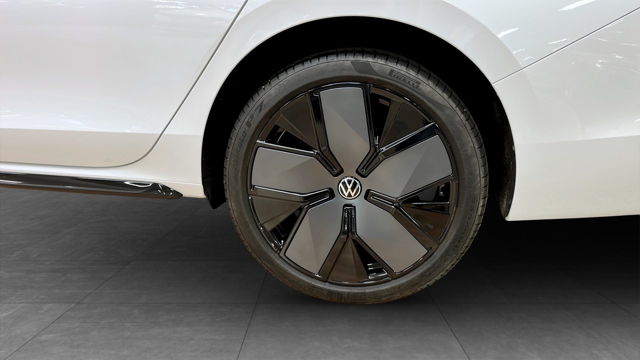 Volkswagen Passat 2025, bild 6/10