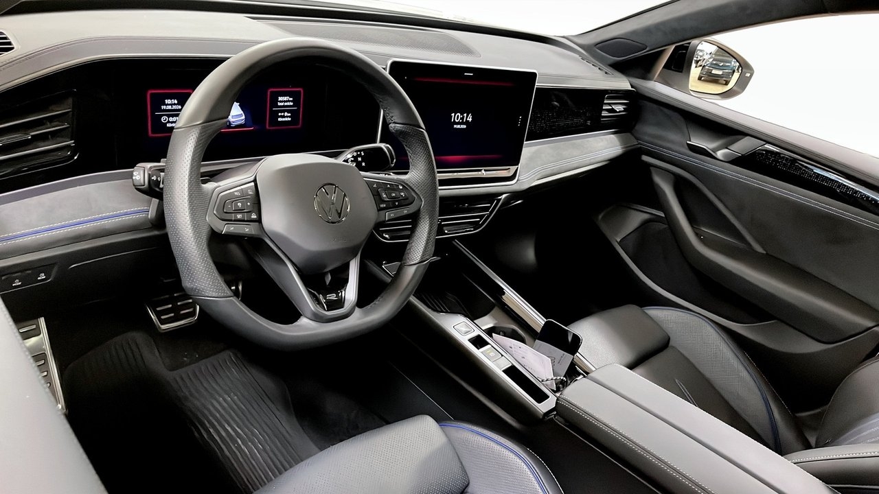 Volkswagen Passat 2025, bild 7/10