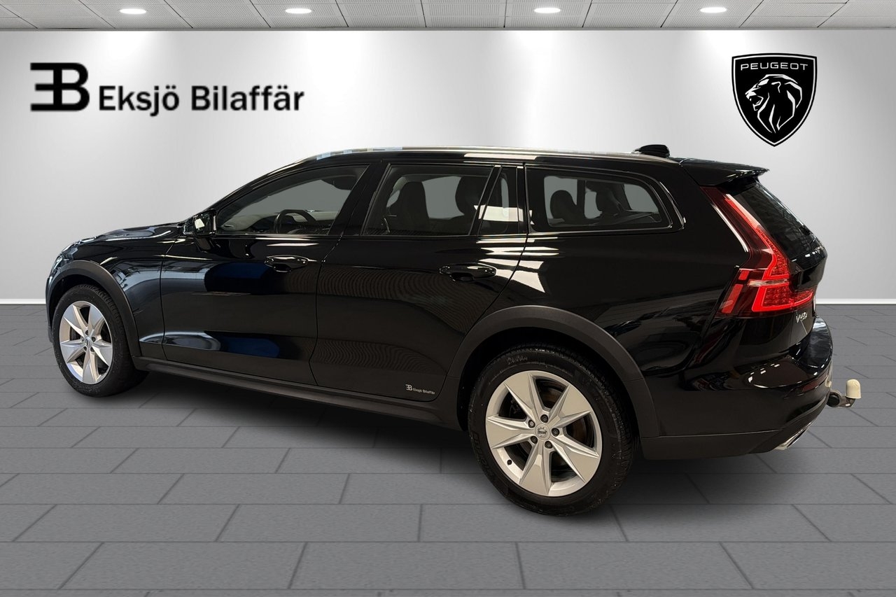 Volvo V60 Cross Country 2021, bild 7/10