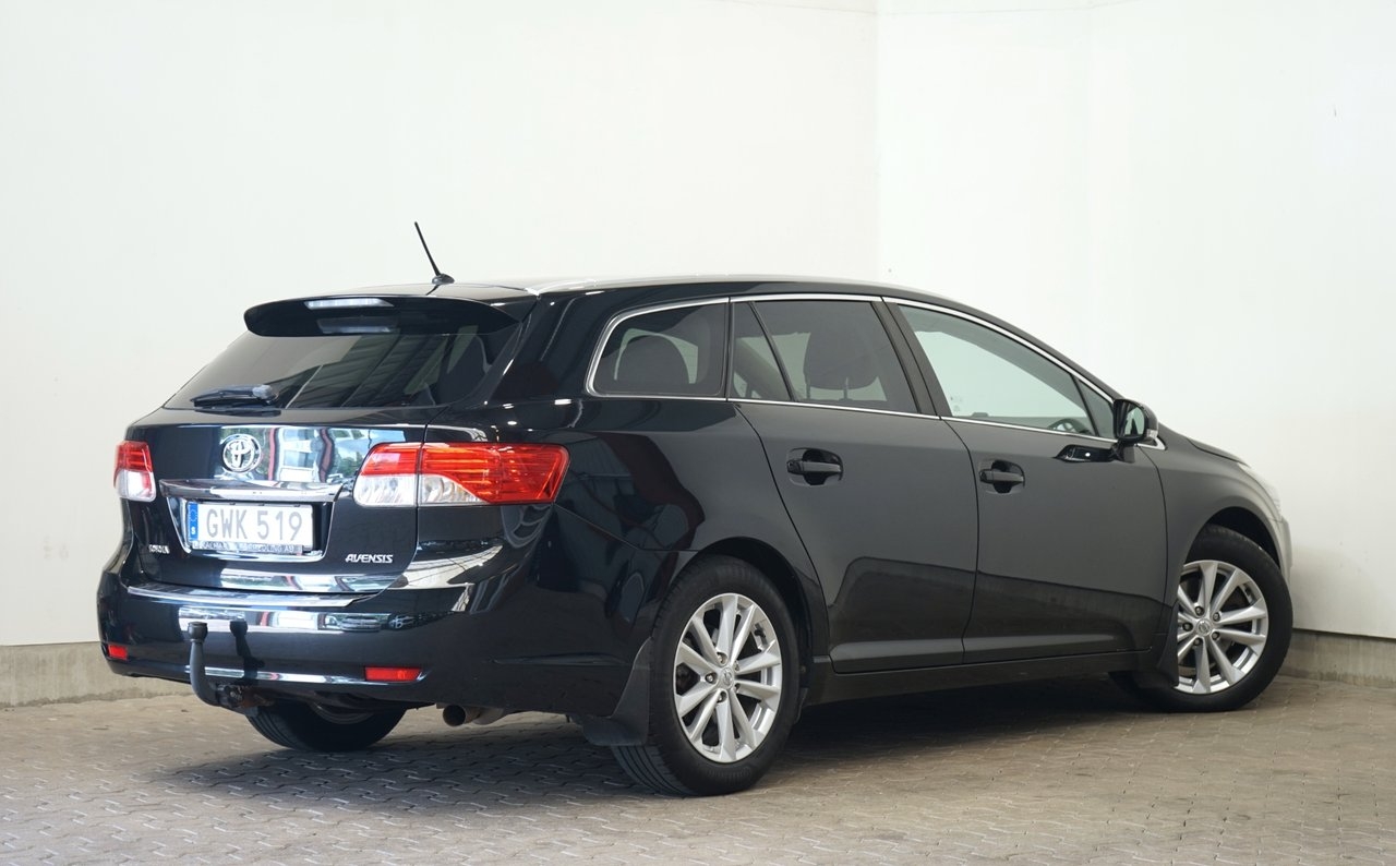 Toyota Avensis 2013, bild 4/10