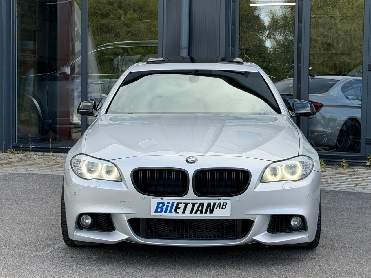 BMW 525 2012, kuva 3/10
