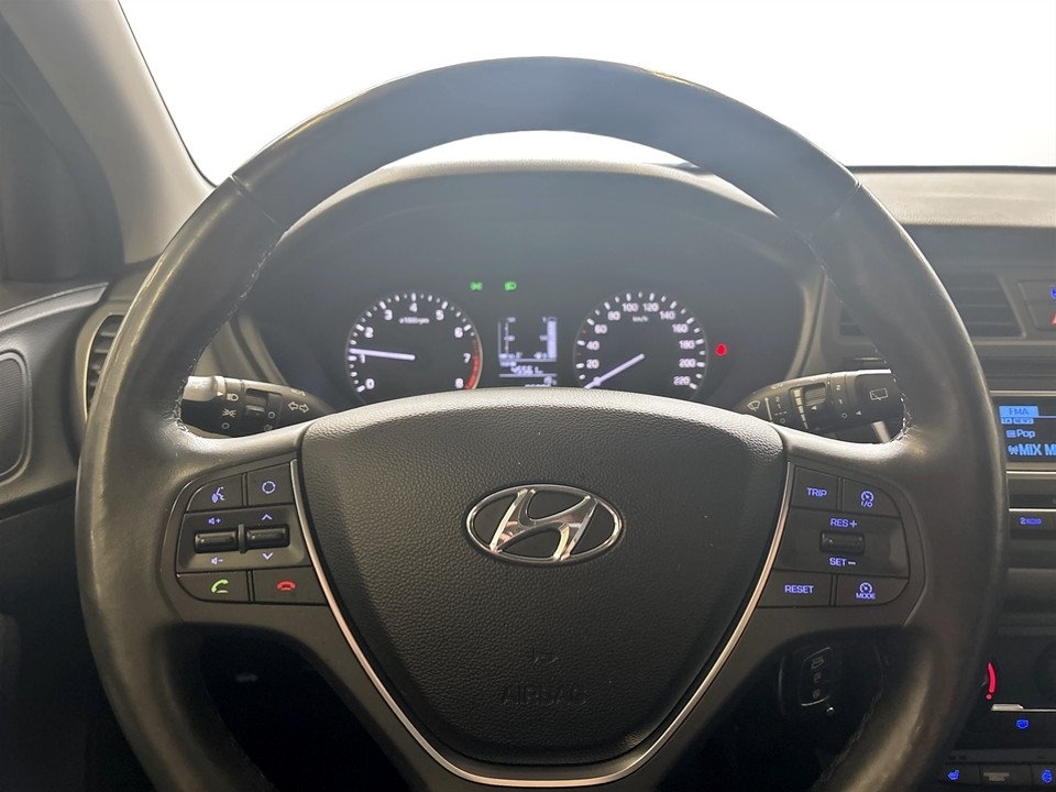 Hyundai i20 2017, bild 7/10