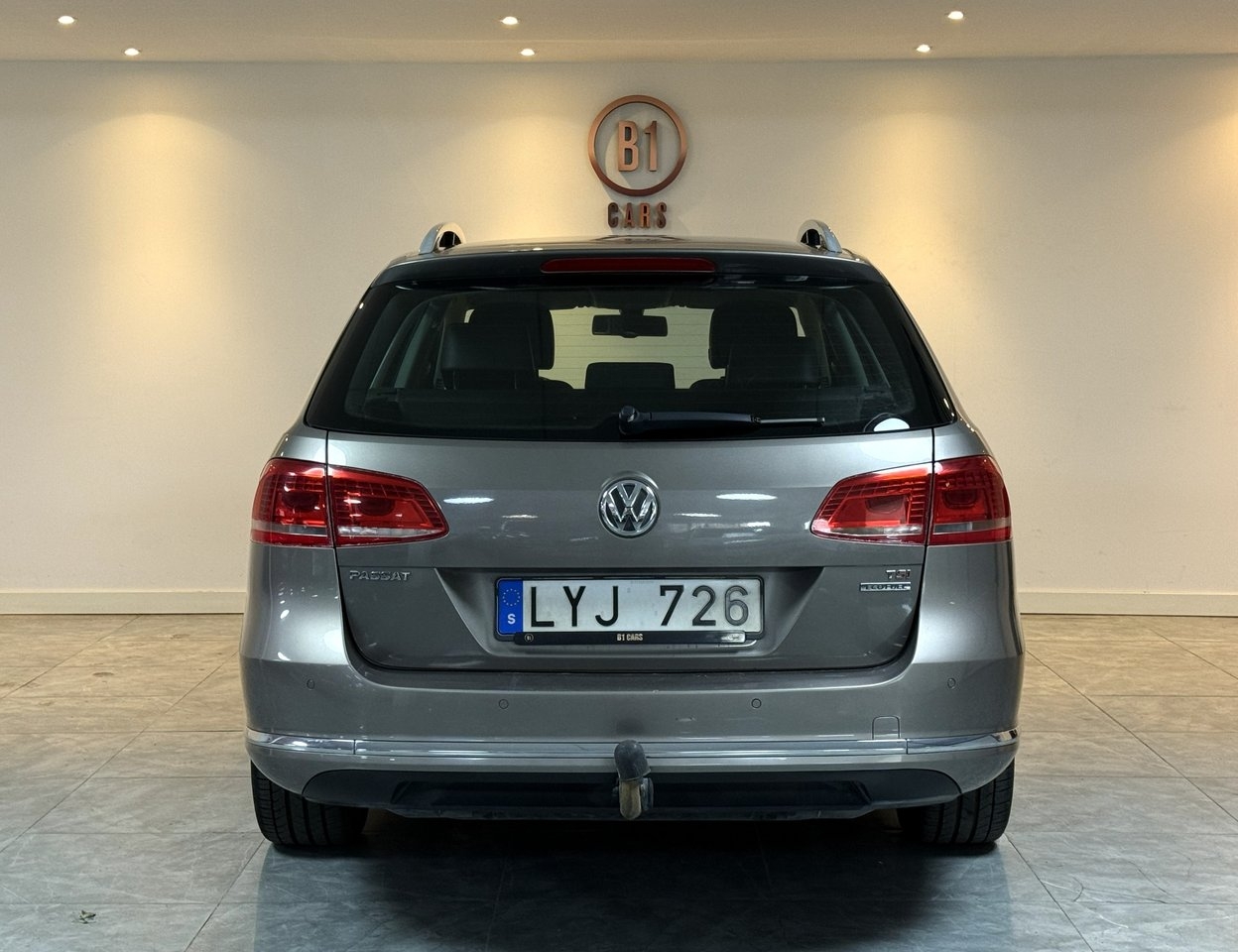 Volkswagen Passat 2012, bild 7/10