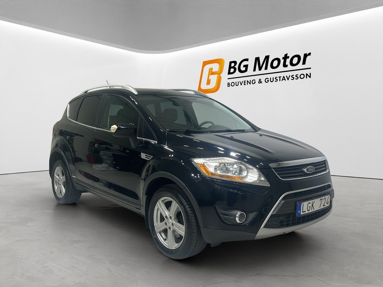 Ford Kuga 2011, photo 2/17