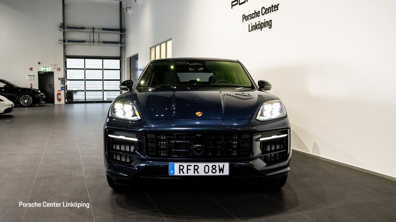 Porsche Cayenne E-Hybrid Coupé 2026, bild 2/10