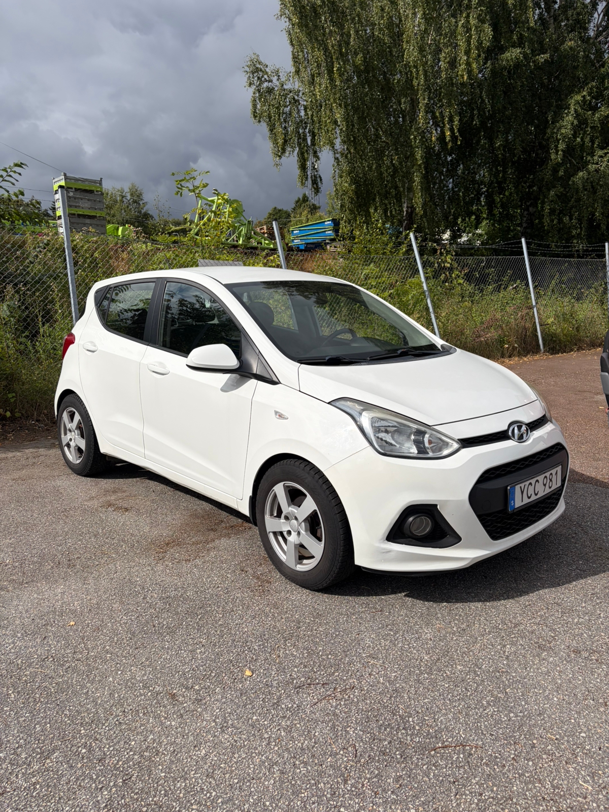 Hyundai i10 1.0 Manuell 2016, bild 2/10