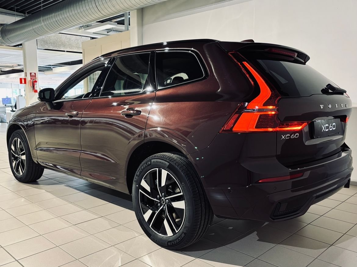 Volvo XC60 T6 Plus Dark Nordic Edition 2027, bild 3/25