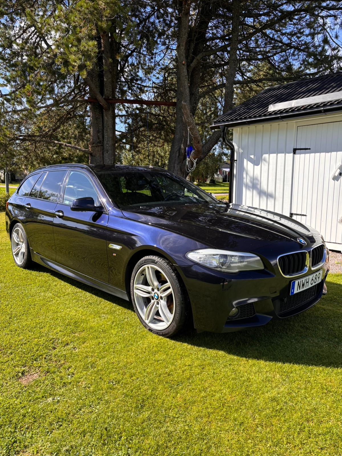 BMW 525