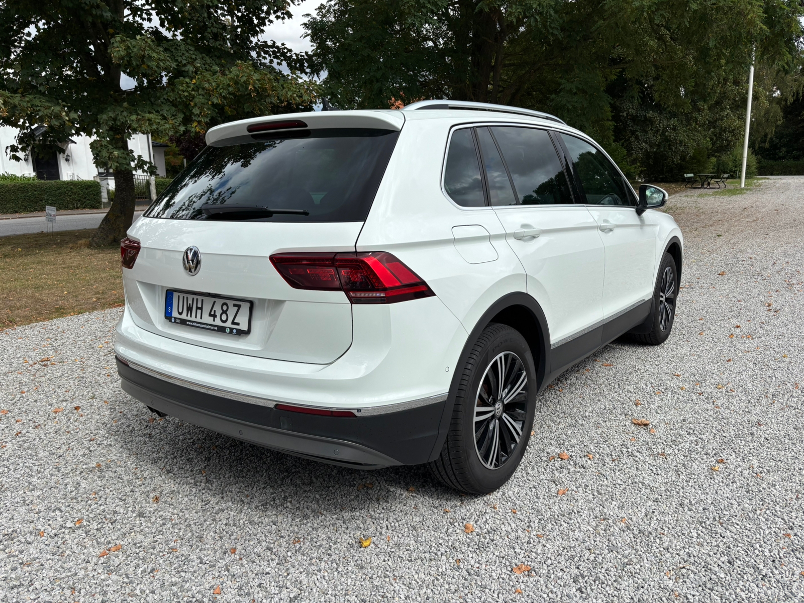 Volkswagen Tiguan 2020, bild 6/8
