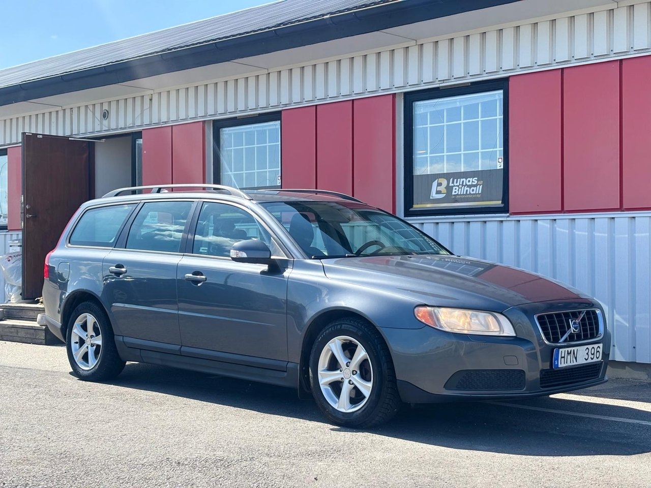 Volvo V70 2009, photo 5/10