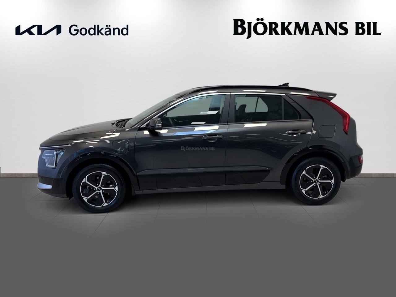 Kia Niro PLUG-IN ACTION AUTOMAT MOMSBIL 2024, kuva 4/10